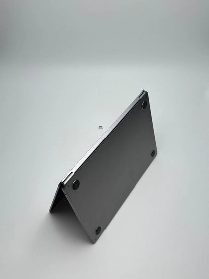 Apple MacBook Air 13,6 Zoll | M2 CPU | 2022 | 256 GB SSD | 8 GB RAM | Space Grau D&S Resell GbR