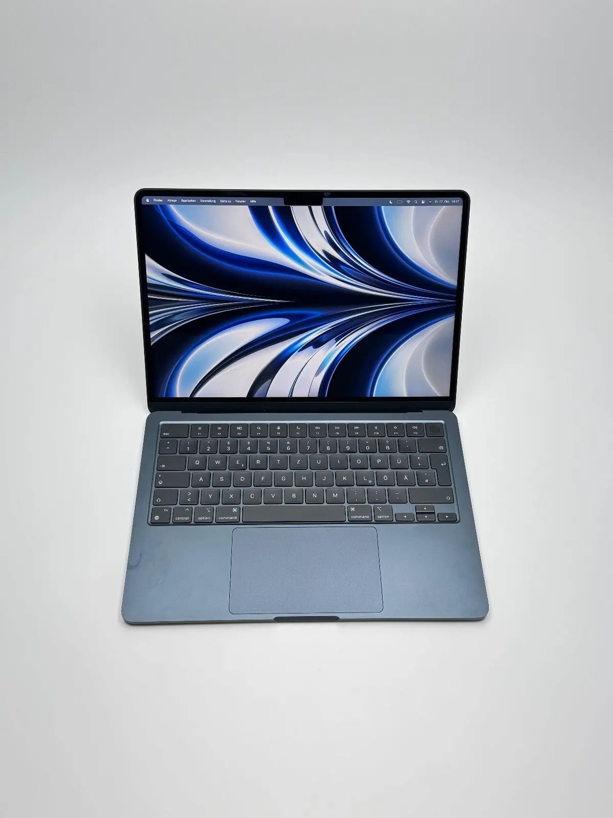 Apple MacBook Air 13,6 Zoll | M2 CPU | 2022 | 256 GB SSD | 8 GB RAM | Mitternacht D&S Resell GbR