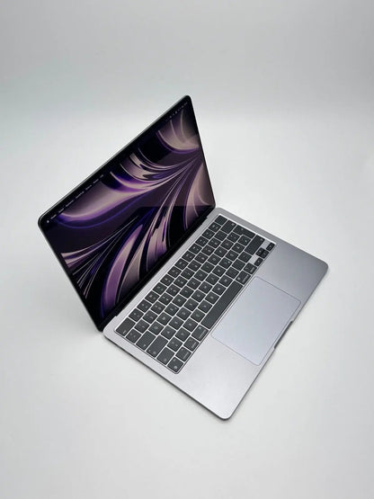 Apple MacBook Air 13,6 Zoll | M2 CPU | 2022 | 256 GB SSD | 8 GB RAM | Space Grau D&S Resell GbR