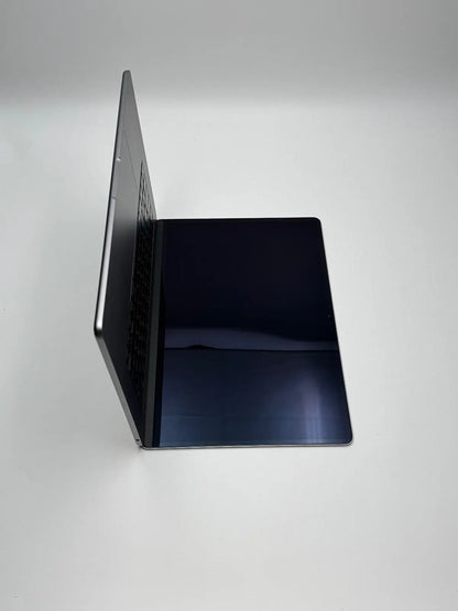 Apple MacBook Air 15,3 Zoll | M2 CPU | 2023 | 256 GB SSD | 8 GB RAM | Space Grau D&S Resell GbR