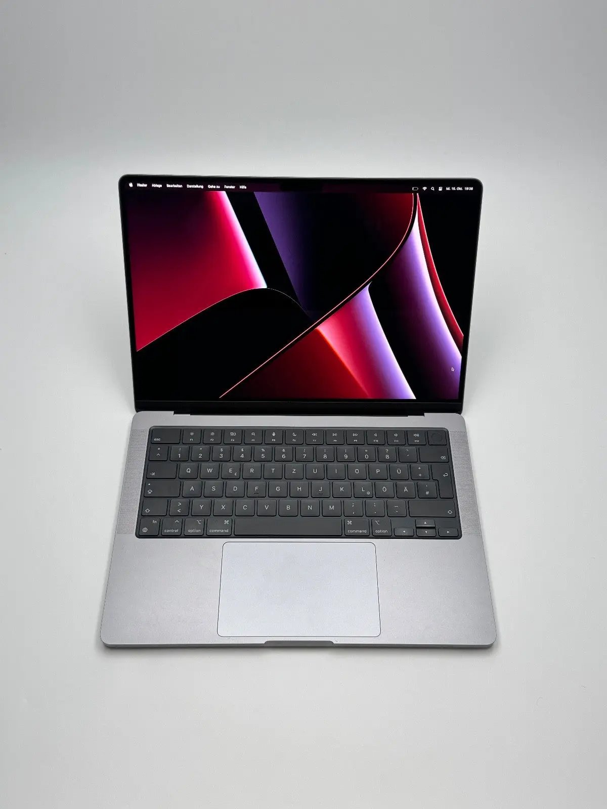 Apple MacBook Pro 14,2 Zoll | M2 Pro | 2023 | 512 TB SSD | 16 GB RAM | Space Grau D&S Resell GbR