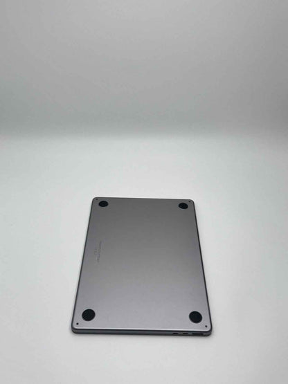 Apple MacBook Air 13,6 Zoll | M2 CPU | 2022 | 256 GB SSD | 8 GB RAM | Space Grau D&S Resell GbR