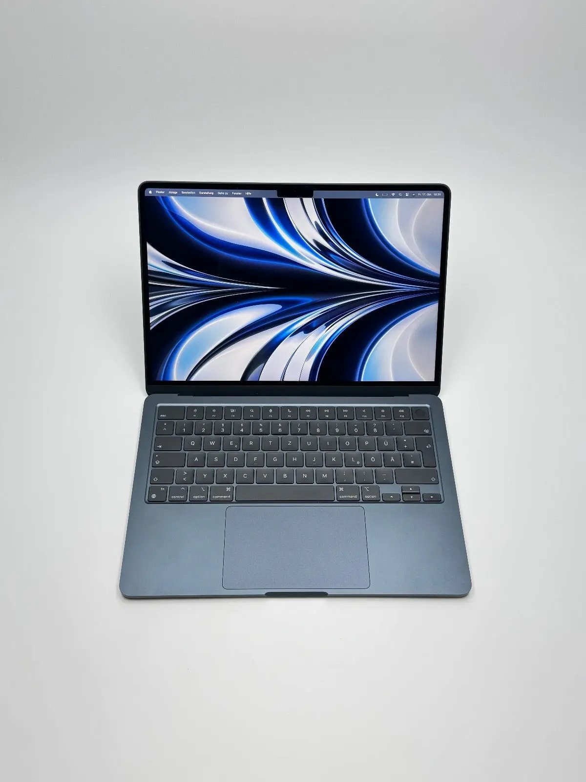 Apple MacBook Air 13,6 Zoll | M2 CPU | 2022 | 256 GB SSD | 8 GB RAM | Mitternacht D&S Resell GbR