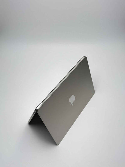 Apple MacBook Air 13,6 Zoll | M2 CPU | 2022 | 512 GB SSD | 8 GB RAM | Polarstern D&S Resell GbR