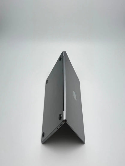 Apple MacBook Air 13,6 Zoll | M2 CPU | 2022 | 256 GB SSD | 8 GB RAM | Space Grau D&S Resell GbR