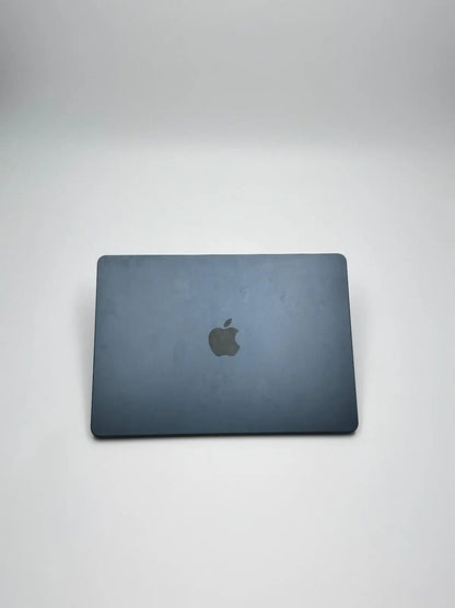 Apple MacBook Air 13,6 Zoll | M2 CPU | 2022 | 256 GB SSD | 8 GB RAM | Mitternacht D&S Resell GbR