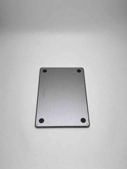 Apple MacBook Air 13,6 Zoll | M2 CPU | 2022 | 256 GB SSD | 8 GB RAM | Space Grau D&S Resell GbR