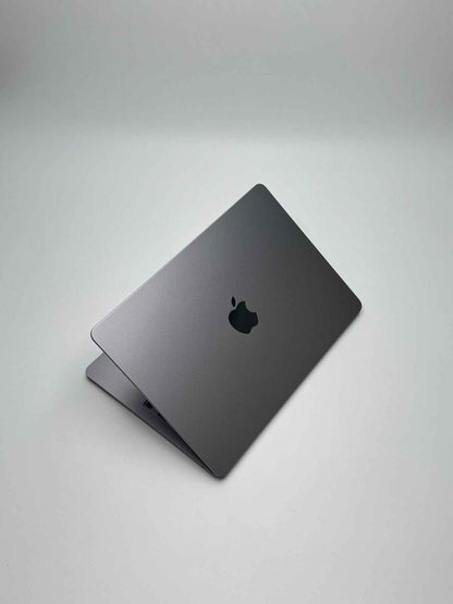 Apple MacBook Air 13,6 Zoll | M2 CPU | 2022 | 256 GB SSD | 8 GB RAM | Space Grau D&S Resell GbR