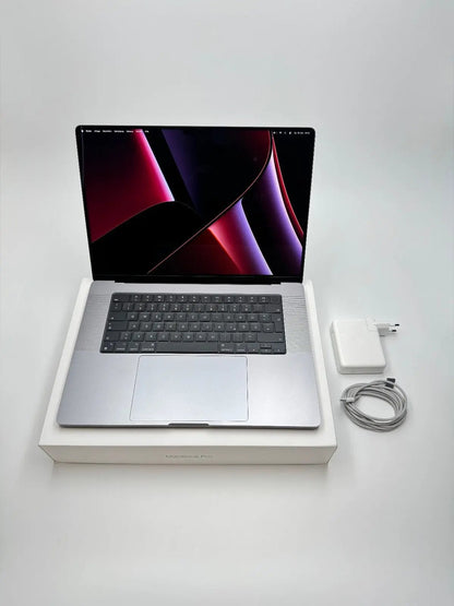 Apple MacBook Pro 16,2 Zoll | M2 Pro | 2023 | 512 GB SSD | 16 GB RAM | Space Grau D&S Resell GbR