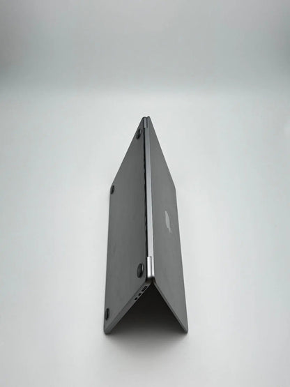 Apple MacBook Air 13,6 Zoll | M2 CPU | 2022 | 256 GB SSD | 8 GB RAM | Space Grau D&S Resell GbR