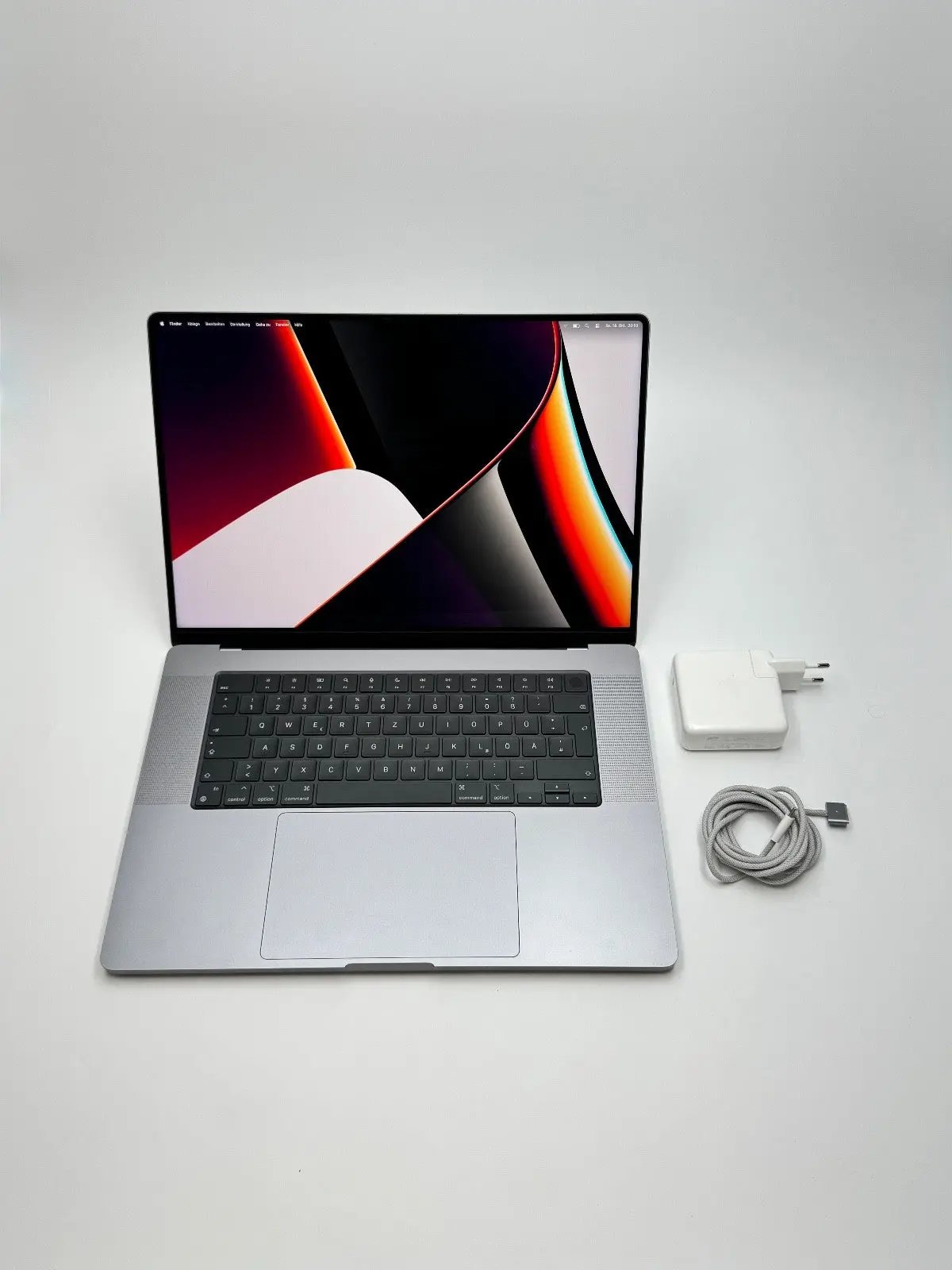 Apple MacBook Pro 16,2 Zoll | M1 CPU | 2021 | 512 GB SSD | 16 GB RAM | Space Grau D&S Resell GbR