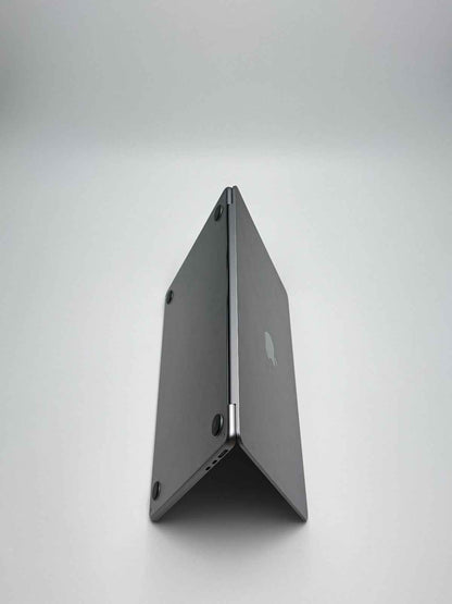 Apple MacBook Air 13,6 Zoll | M2 CPU | 2022 | 256 GB SSD | 8 GB RAM | Space Grau D&S Resell GbR