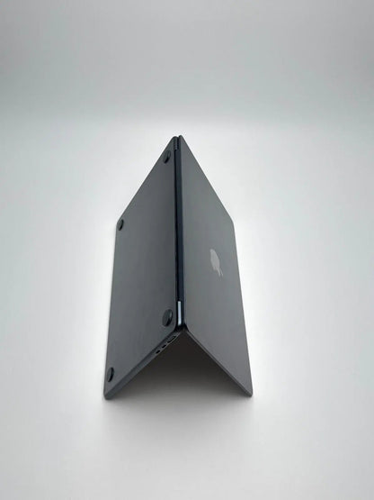 Apple MacBook Air 13,6 Zoll | M2 CPU | 2022 | 256 GB SSD | 8 GB RAM | Mitternacht D&S Resell GbR