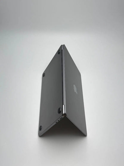 Apple MacBook Air 13,6 Zoll | M2 CPU | 2022 | 256 GB SSD | 8 GB RAM | Space Grau D&S Resell GbR