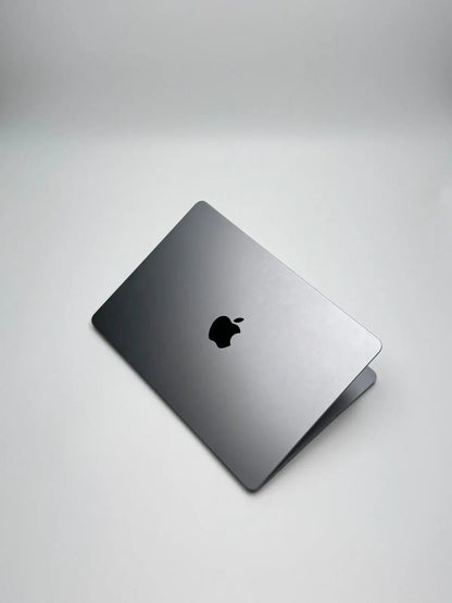 Apple MacBook Air 13,6 Zoll | M2 CPU | 2022 | 256 GB SSD | 8 GB RAM | Space Grau D&S Resell GbR