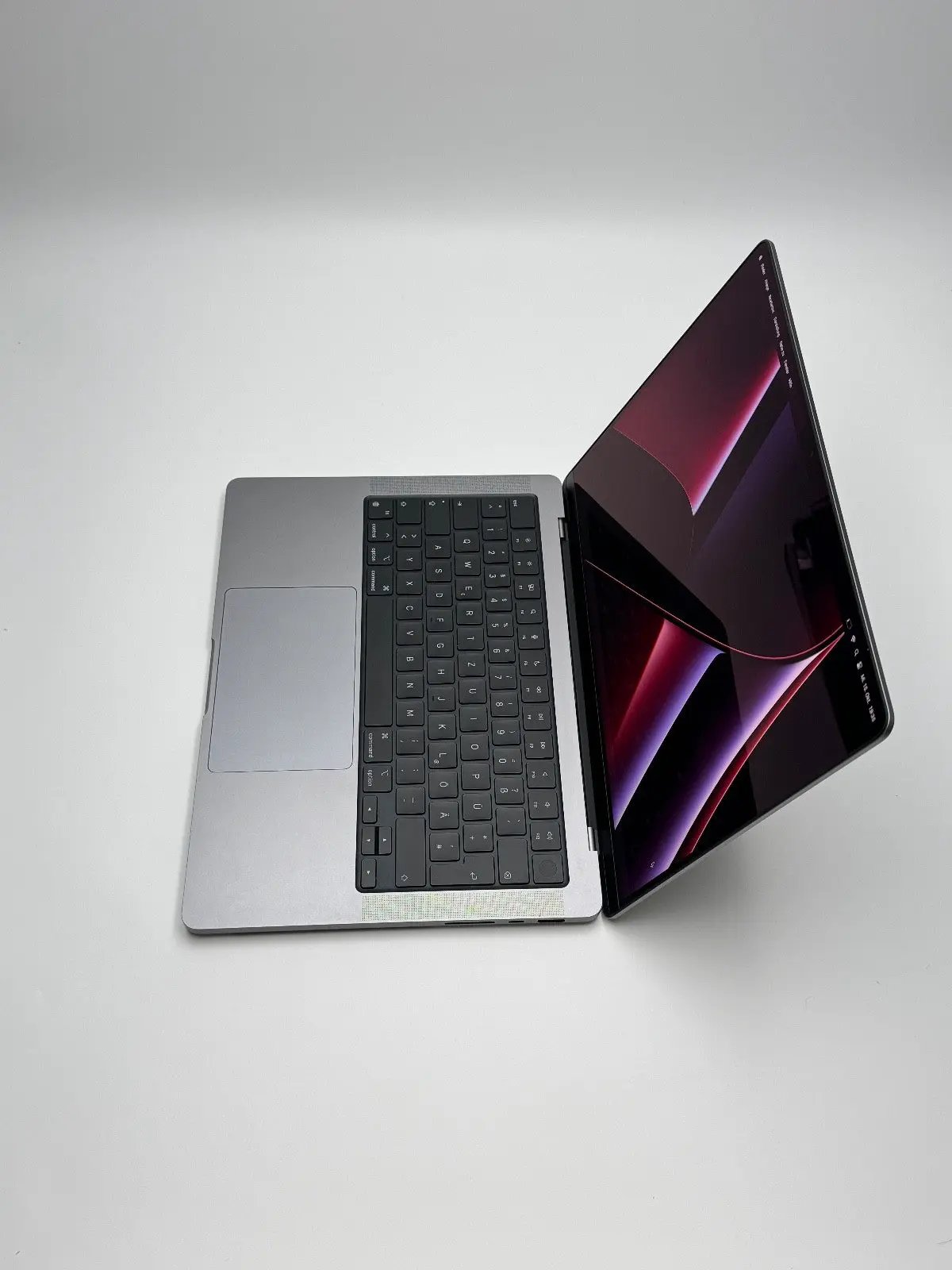 Apple MacBook Pro 14,2 Zoll | M2 Pro | 2023 | 512 TB SSD | 16 GB RAM | Space Grau D&S Resell GbR