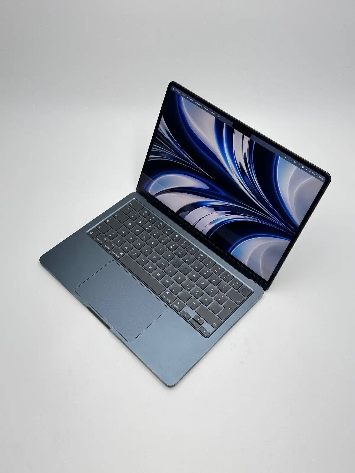 Apple MacBook Air 13,6 Zoll | M2 CPU | 2022 | 256 GB SSD | 8 GB RAM | Mitternacht D&S Resell GbR