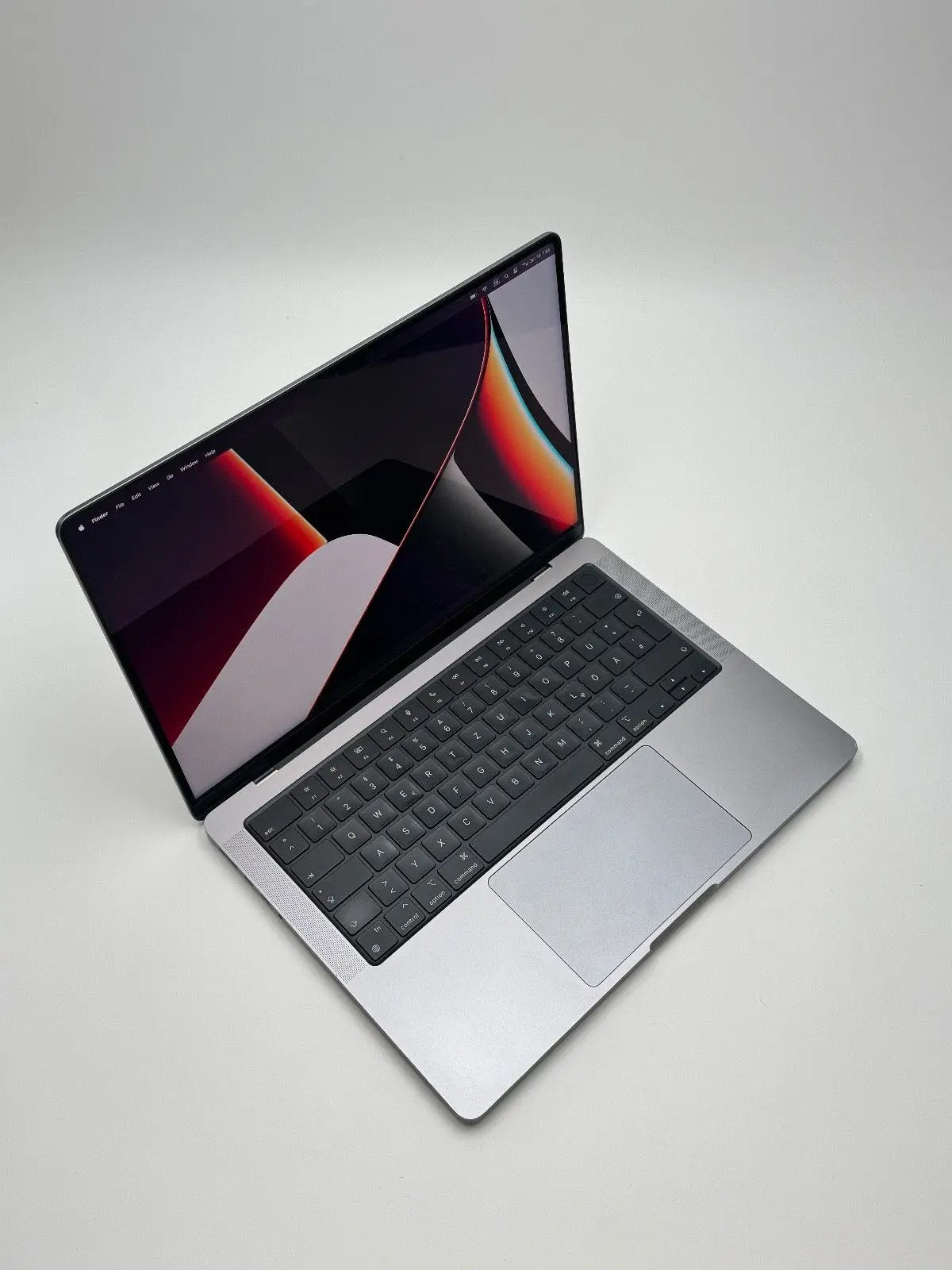 Apple MacBook Pro 14,2 Zoll | M1 CPU | 2021 | 512 GB SSD | 32 GB RAM | Space Grau D&S Resell GbR