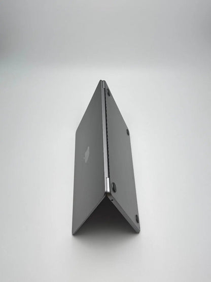 Apple MacBook Air 13,6 Zoll | M2 CPU | 2022 | 256 GB SSD | 8 GB RAM | Space Grau D&S Resell GbR