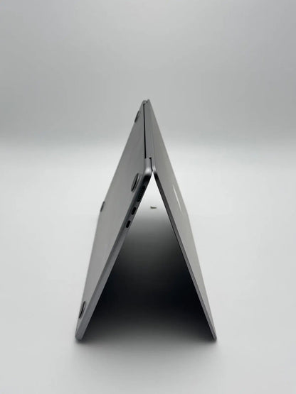 Apple MacBook Air 13,6 Zoll | M2 CPU | 2022 | 256 GB SSD | 8 GB RAM | Space Grau D&S Resell GbR