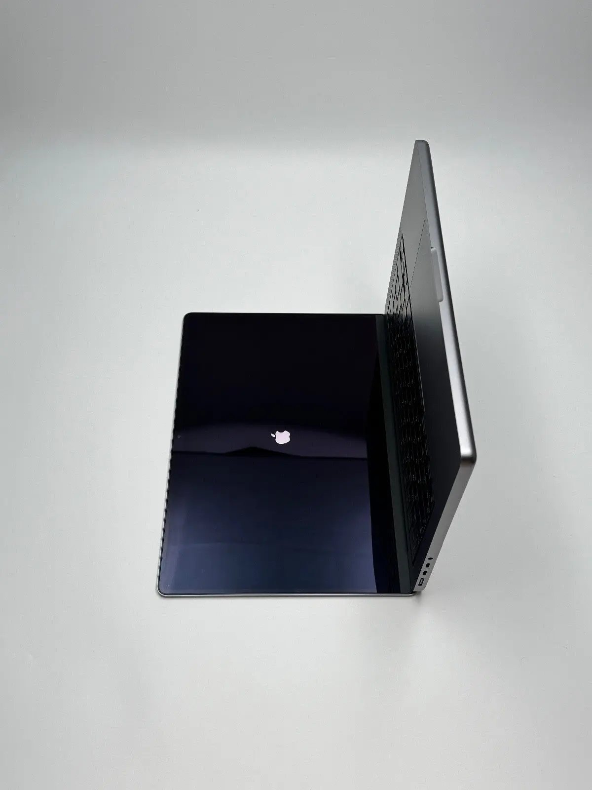 Apple MacBook Pro 14,2 Zoll | M2 Max | 2023 | 1 TB SSD | 32 GB RAM | Space Grau D&S Resell GbR