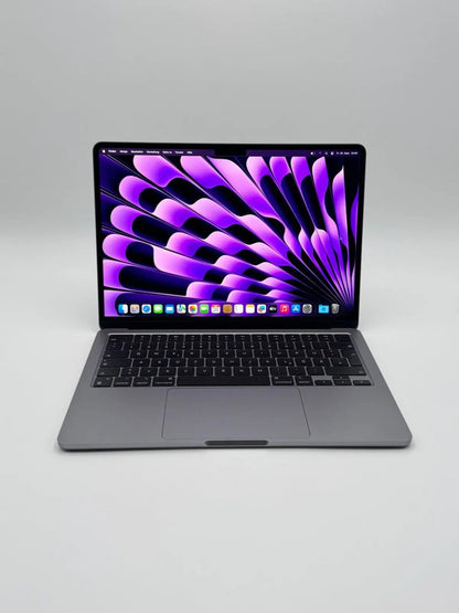Apple MacBook Air 13,6 Zoll | M2 CPU | 2022 | 256 GB SSD | 8 GB RAM | Space Grau D&S Resell GbR