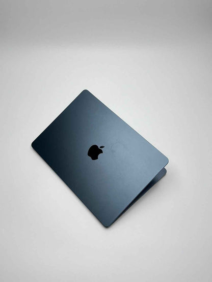 Apple MacBook Air 13,6 Zoll | M2 CPU | 2022 | 256 GB SSD | 8 GB RAM | Midnight D&S Resell GbR