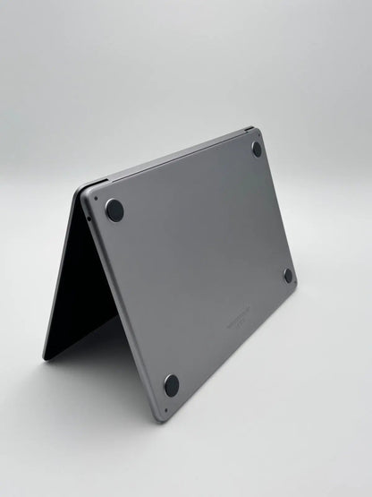 Apple MacBook Air 13,6 Zoll | M2 CPU | 2022 | 256 GB SSD | 8 GB RAM | Space Grau D&S Resell GbR