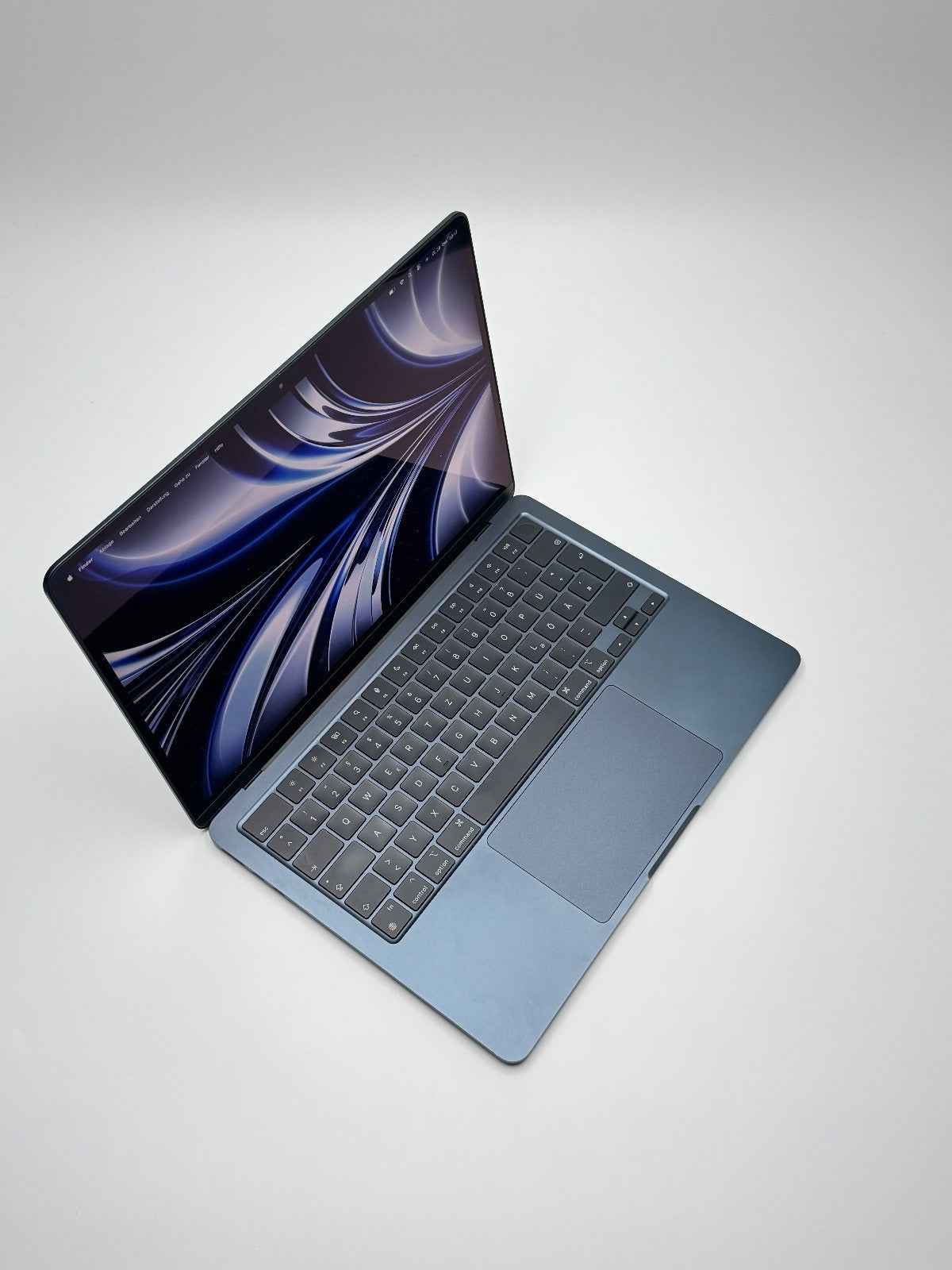 Apple MacBook Air 13,6 Zoll | M2 CPU | 2022 | 256 GB SSD | 8 GB RAM | Midnight D&S Resell GbR