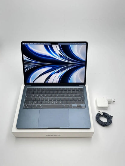 Apple MacBook Air 13,6 Zoll | M2 CPU | 2022 | 256 GB SSD | 8 GB RAM | Mitternacht D&S Resell GbR