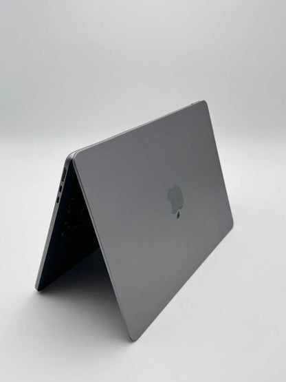 Apple MacBook Air 13,6 Zoll | M2 CPU | 2022 | 256 GB SSD | 8 GB RAM | Space Grau D&S Resell GbR