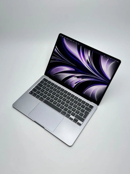 Apple MacBook Air 13,6 Zoll | M2 CPU | 2022 | 256 GB SSD | 8 GB RAM | Space Grau D&S Resell GbR