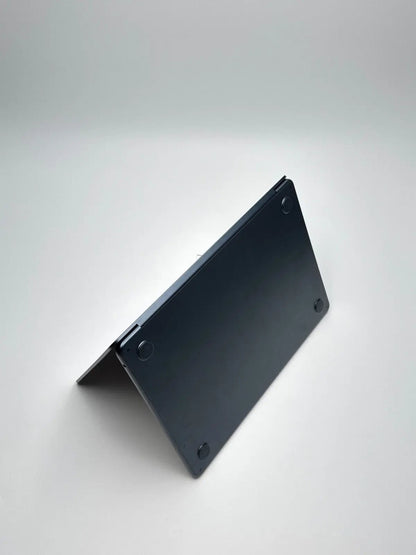 Apple MacBook Air 13,6 Zoll | M2 CPU | 2022 | 256 GB SSD | 8 GB RAM | Mitternacht D&S Resell GbR