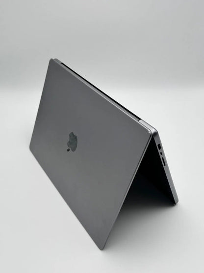 Apple MacBook Pro 16,2 Zoll | M1 CPU | 2021 | 512 GB SSD | 16 GB RAM | Space Grau D&S Resell GbR