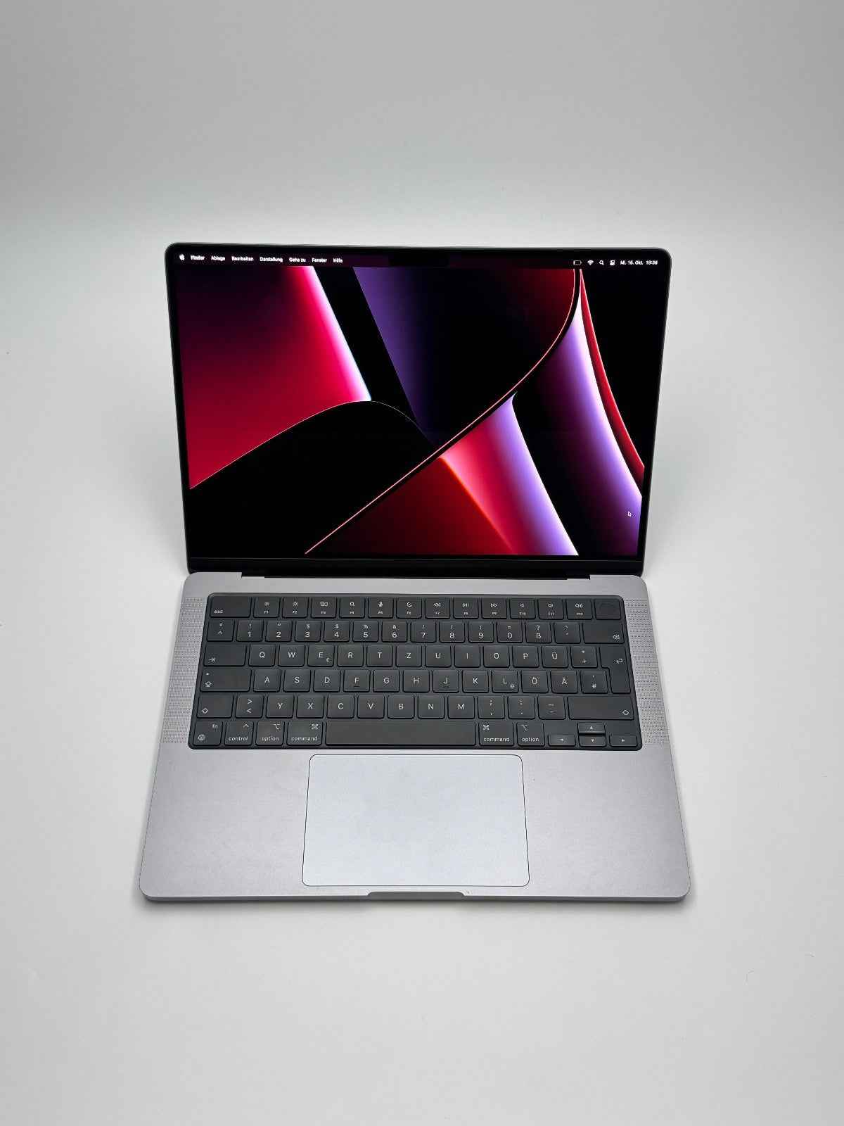Apple MacBook Pro 14,2 Zoll | M2 Pro | 2023 | 512 GB SSD | 16 GB RAM | SpaceGrau D&S Resell GbR