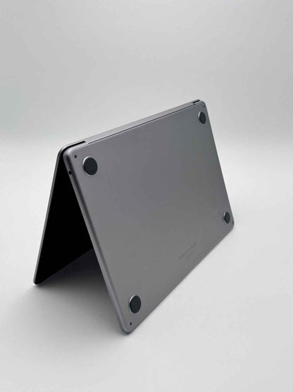 Apple MacBook Air 13,6 Zoll | M2 CPU | 2022 | 256 GB SSD | 8 GB RAM | Space Grau D&S Resell GbR