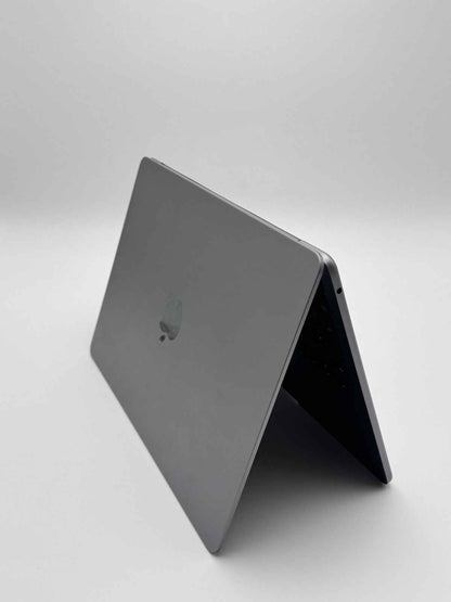 Apple MacBook Air 13,6 Zoll | M2 CPU | 2022 | 256 GB SSD | 8 GB RAM | Space Grau D&S Resell GbR