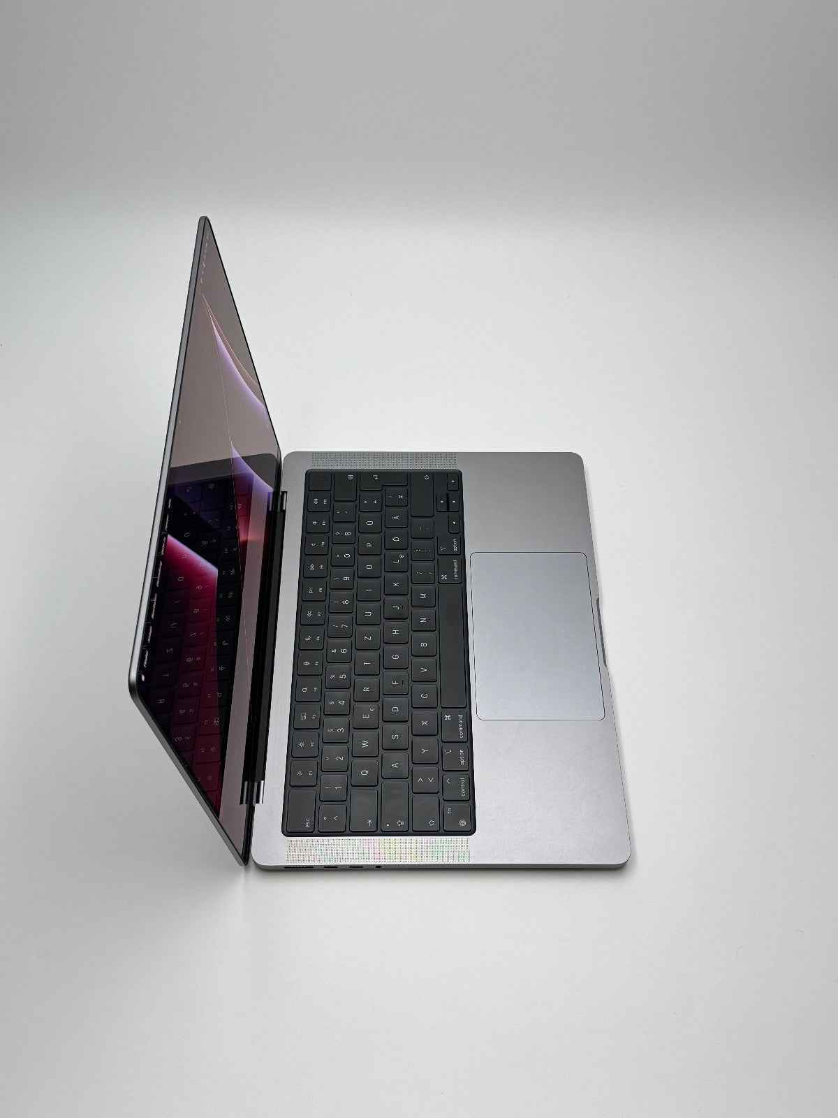 Apple MacBook Pro 14,2 Zoll | M2 Pro | 2023 | 512 GB SSD | 16 GB RAM | SpaceGrau D&S Resell GbR