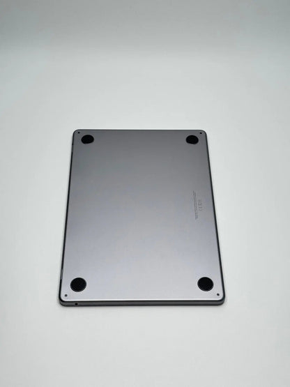 Apple MacBook Air 13,6 Zoll | M2 CPU | 2022 | 256 GB SSD | 8 GB RAM | Space Grau D&S Resell GbR