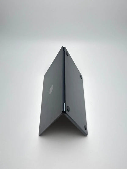 Apple MacBook Air 13,6 Zoll | M2 CPU | 2022 | 256 GB SSD | 8 GB RAM | Mitternacht D&S Resell GbR