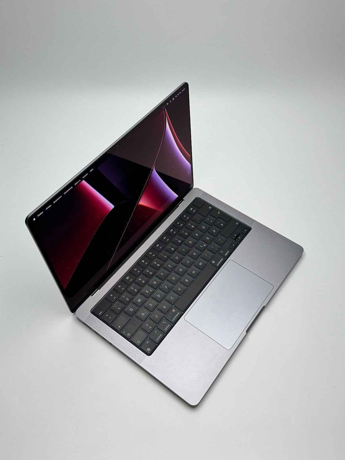 Apple MacBook Pro 14,2 Zoll | M2 Pro | 2023 | 512 GB SSD | 16 GB RAM | SpaceGrau D&S Resell GbR