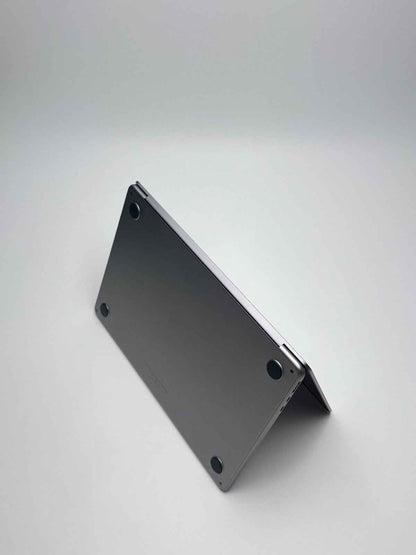 Apple MacBook Air 13,6 Zoll | M2 CPU | 2022 | 256 GB SSD | 8 GB RAM | Space Grau D&S Resell GbR