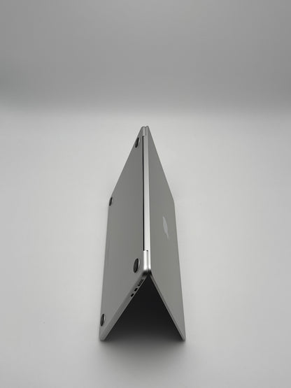 Apple MacBook Air 13,6 Zoll | M2 CPU | 2022 | 256 GB SSD | 8 GB RAM | Silber D&S Resell GbR