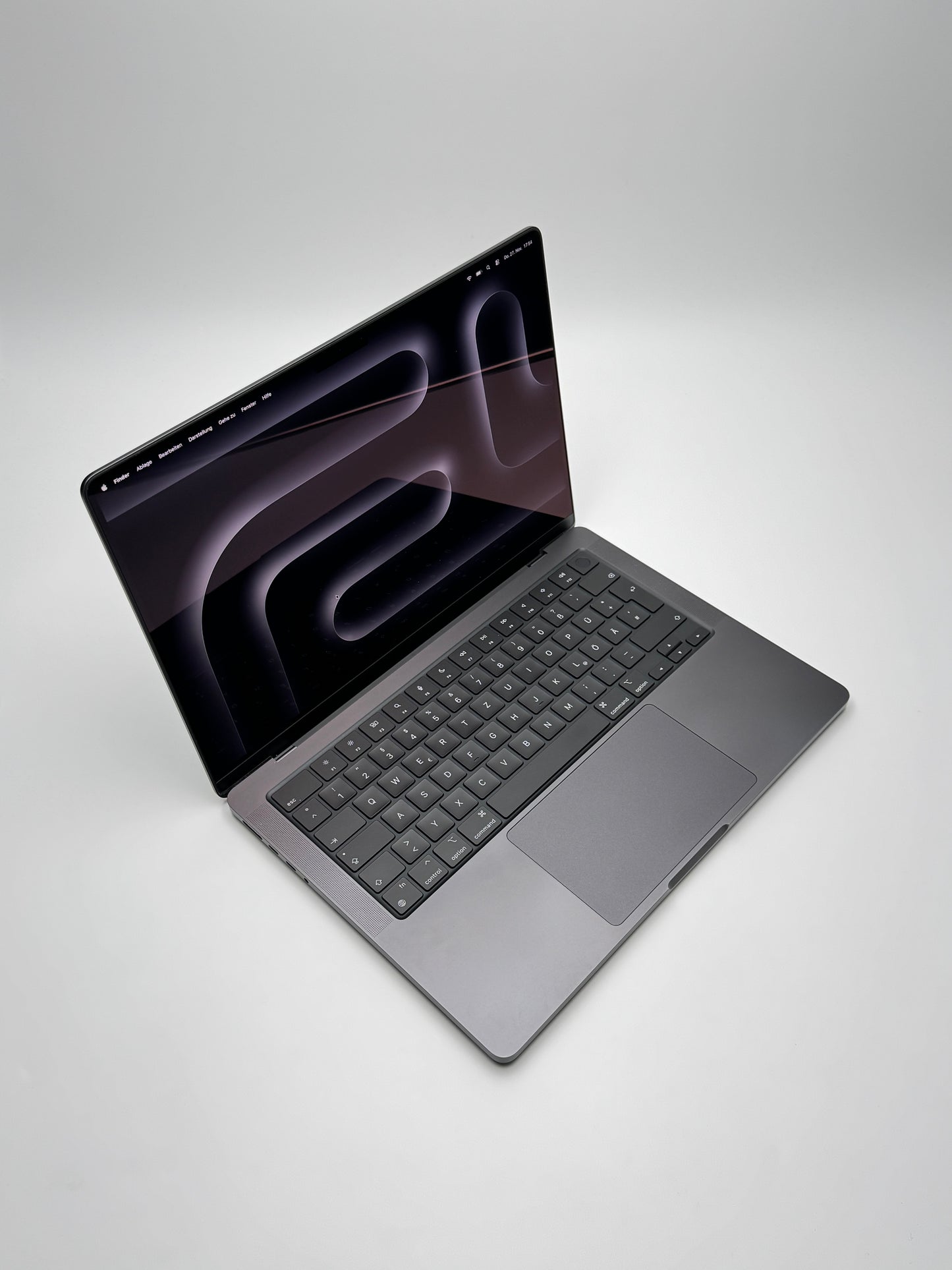 Apple MacBook Pro 14 Zoll | M3 Pro | 2023 | 512 GB SSD | 18 GB RAM | Space Schwarz D&S Resell GbR