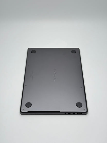 Apple MacBook Pro 14 Zoll | M3 Pro | 2023 | 512 GB SSD | 18 GB RAM | Space Schwarz D&S Resell GbR