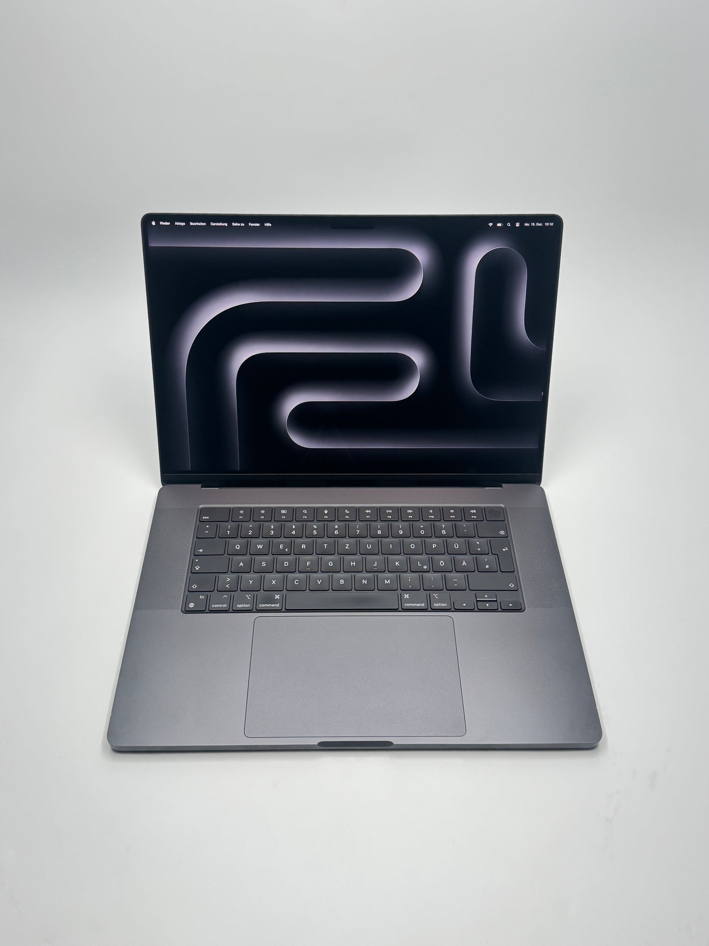 Apple MacBook Pro 16 Zoll | M3 Pro | 2023 | 1 TB SSD | 18 GB RAM | Space Schwarz