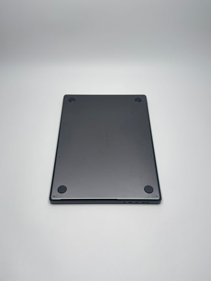 Apple MacBook Pro 16 Zoll | M3 Pro | 2023 | 1 TB SSD | 18 GB RAM | Space Schwarz