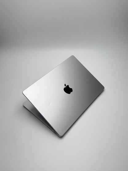 Apple MacBook Pro 14 Zoll | M3 | 2023 | 512 GB SSD | 8 GB RAM | Space Grau