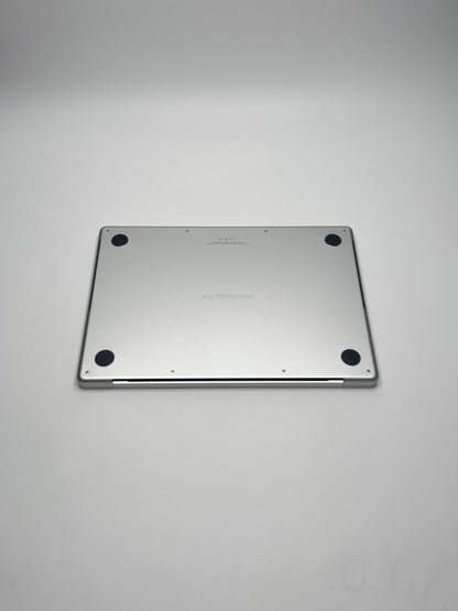 Apple MacBook Pro 14 Zoll | M3 | 2023 | 512 GB SSD | 8 GB RAM | Space Grau