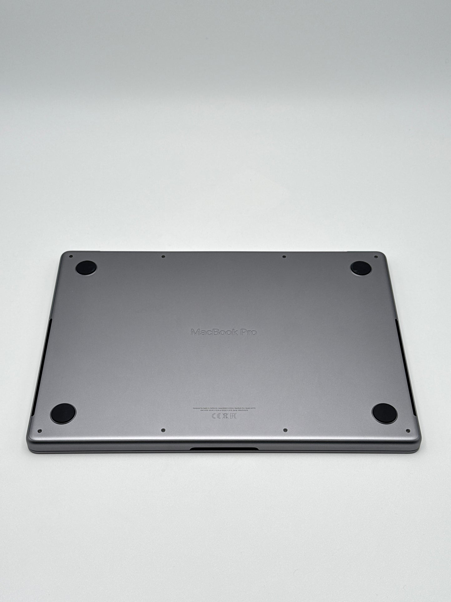 Apple MacBook Pro 14,2 Zoll | M2 Pro | 2023 | 512GB SSD | 16GB RAM | Space Grau D&S Resell GbR